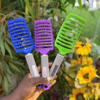 Detangling brush